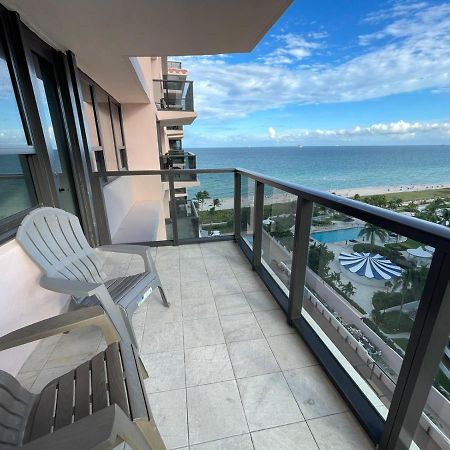 The Alexander Beach Residences Маями Бийч Екстериор снимка