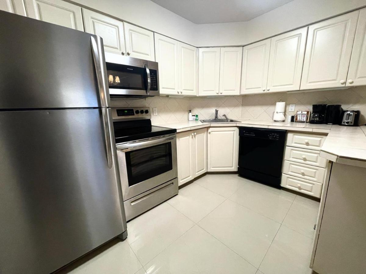 The Alexander Beach Residences Маями Бийч Екстериор снимка