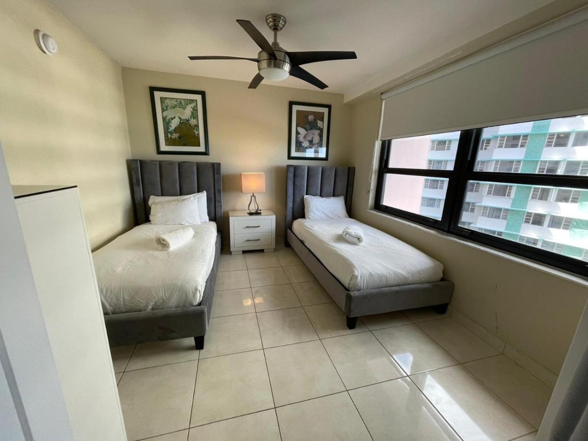 The Alexander Beach Residences Маями Бийч Екстериор снимка
