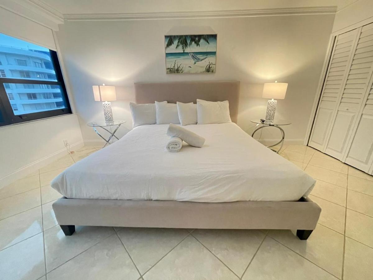 The Alexander Beach Residences Маями Бийч Екстериор снимка